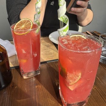 SoleLuna Restaurant - Cafes Near Me - Sunnyside, New York