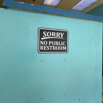 Aloha Laundry - No bathroom available - Laundromat Near Me - Woodland Hills, California
