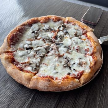 Tessio - Ham and mushroom - Pizza Near Me - Silverdale, Washington