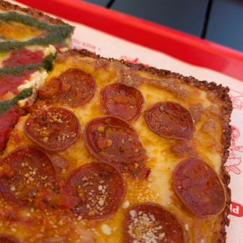 Prime Pizza - Pizza Near Me - Valley Village, California
