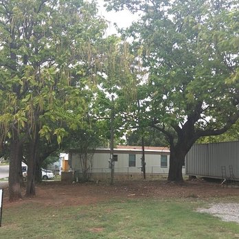 Lincoln Park North - RV Parking Available! - RV Parks Near Me - Oklahoma City, Oklahoma Lincoln Park North - RV Parking Available! - RV Parks Near Me - Oklahoma City, Oklahoma