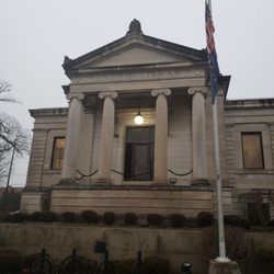 Wabash Carnegie Public Library - Carnagie Library in Wabash