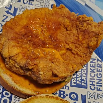 Zaxbys - Chicken Wings Near Me - Salisbury, North Carolina