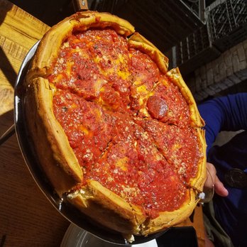 Giordano's - Classic Deep Dish - Pizza Near Me - Chicago, Illinois Giordano's - Classic Deep Dish - Pizza Near Me - Chicago, Illinois