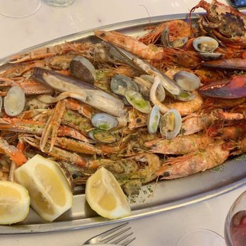La Barca del Salamanca - Seafood Near Me - Barcelona, B La Barca del Salamanca - Seafood Near Me - Barcelona, B