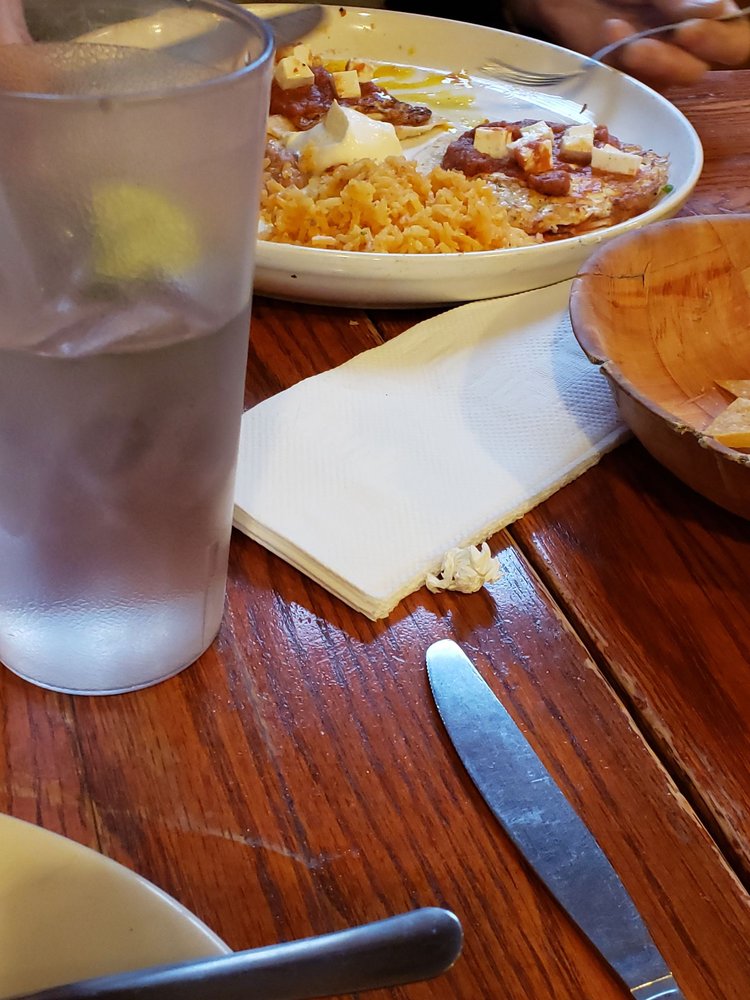 Los Bigotes De Villa