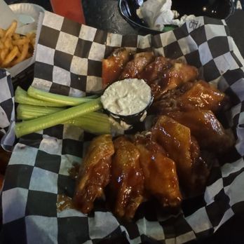 Bar-Bill North - Honey Butter BBQ Wings - Chicken Wings Near Me - Clarence, New York