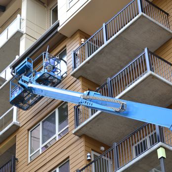 Interlake Window Cleaning - Window Washing Near Me - Issaquah, Washington Interlake Window Cleaning - Window Washing Near Me - Issaquah, Washington