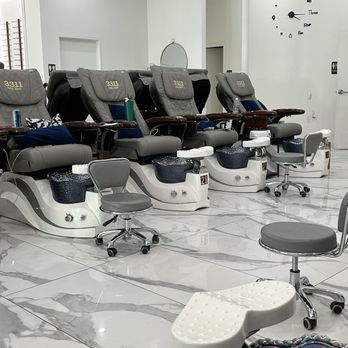 3311 Nail Bar - Pedicure Section - Nail Salons Near Me - Dallas, Texas 3311 Nail Bar - Pedicure Section - Nail Salons Near Me - Dallas, Texas