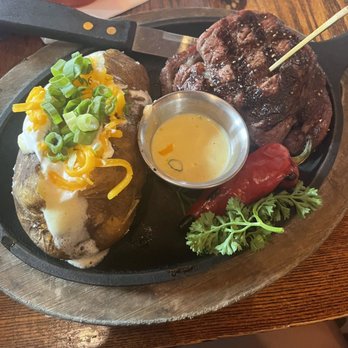 H3 Ranch - Filet Mignon w/Bearnaise Sauce - Steakhouses Near Me - Fort Worth, Texas