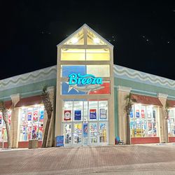 Breeza - Breeza Exterior Photo 1