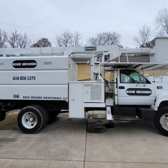 Bour Grounds Tree Service - Tree Services Near Me Bour Grounds Tree Service - Tree Services Near Me