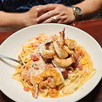 Pappadeaux Seafood Kitchen - Pasta Mardi Gras - Seafood Near Me - San Antonio, Texas