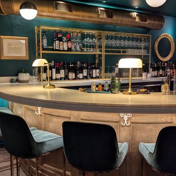 Decore - Inside bar - Italian Near Me - San Diego, California