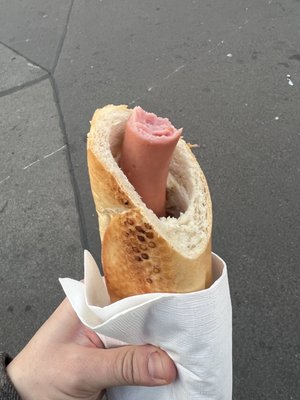 Leo's Sausage Stand by null