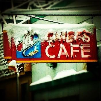 Chief's Cafe Logo