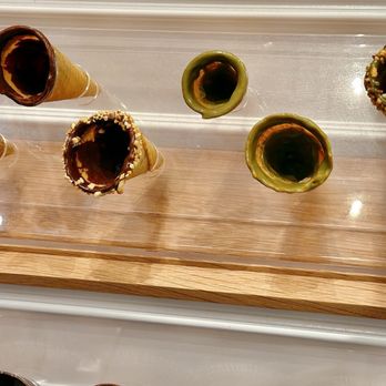 Bacio Di Latte - Cup or Cone & Spread Options - Ice Cream & Frozen Yogurt Near Me - San Jose, California