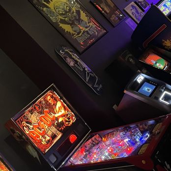 Platypus - many pinball machines - Cocktail Bars Near Me - St. Louis, Missouri