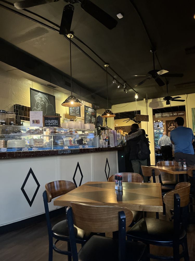 Empire Cafe