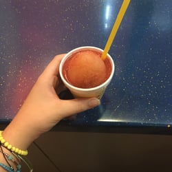 Hawaiian Paradise - TNT (tamarindo, limón y chamoy)