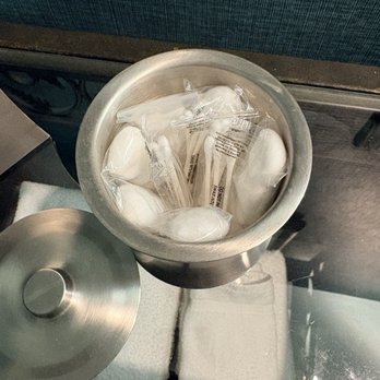 The Whitehall - Thoughtful touch in the room bathrooms! - Hotels Near Me - Houston, Texas