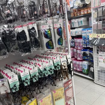 Daiso - Discount Store Near Me - Honolulu, Hawaii Daiso - Discount Store Near Me - Honolulu, Hawaii