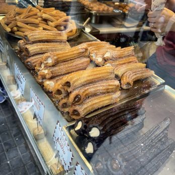 Xurreria Trebol - Delicioso... - Desserts Near Me - Barcelona, B Xurreria Trebol - Delicioso... - Desserts Near Me - Barcelona, B