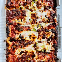 Specialty deep dish