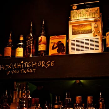 Hoxton White Horse - vintage bits - Music Venues Near Me - London, XGL Hoxton White Horse - vintage bits - Music Venues Near Me - London, XGL