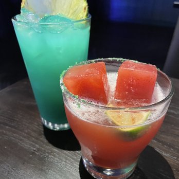 Dave & Buster's Long Beach - Dangerous Waters Island Punch and Strawberry Watermelon Margarita - American Near Me - Long Beach, California