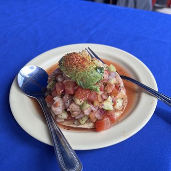 Chewin's - Tostada de Camarón - Seafood Near Me - Rosarito, BCN Chewin's - Tostada de Camarón - Seafood Near Me - Rosarito, BCN