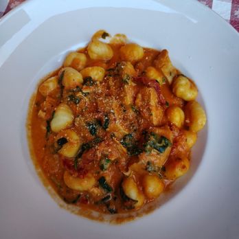 Vinny Vanucchi's - Chicken gnocchi - Italian Near Me - Galena, Illinois