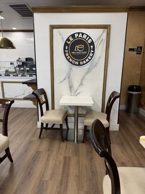 Le Paris French Bakery by null