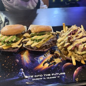 Burger 3000 - Fast Food Near Me - North Hollywood, California