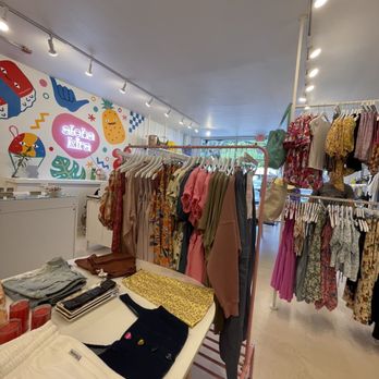 Aloha Kira - Gift Shops Near Me - Kailua, Hawaii