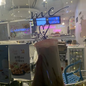 Ume Tea - White peach oolong milk tea - Coffee & Tea Near Me - Cupertino, California