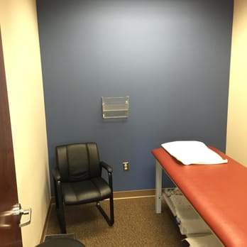 Select Physical Therapy - Enfield - Private treatment room - Physical Therapy Near Me - Enfield, Connecticut