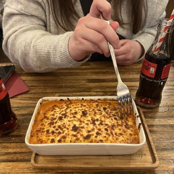 Pizza Pronto - Lasagna - Italian Near Me - Brussels, BRU Pizza Pronto - Lasagna - Italian Near Me - Brussels, BRU