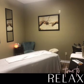 R3 Wellness Spa - Massage room - Massage Near Me - Bowling Green, Kentucky R3 Wellness Spa - Massage room - Massage Near Me - Bowling Green, Kentucky