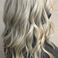 Luxe Salon - Blonde beauty!