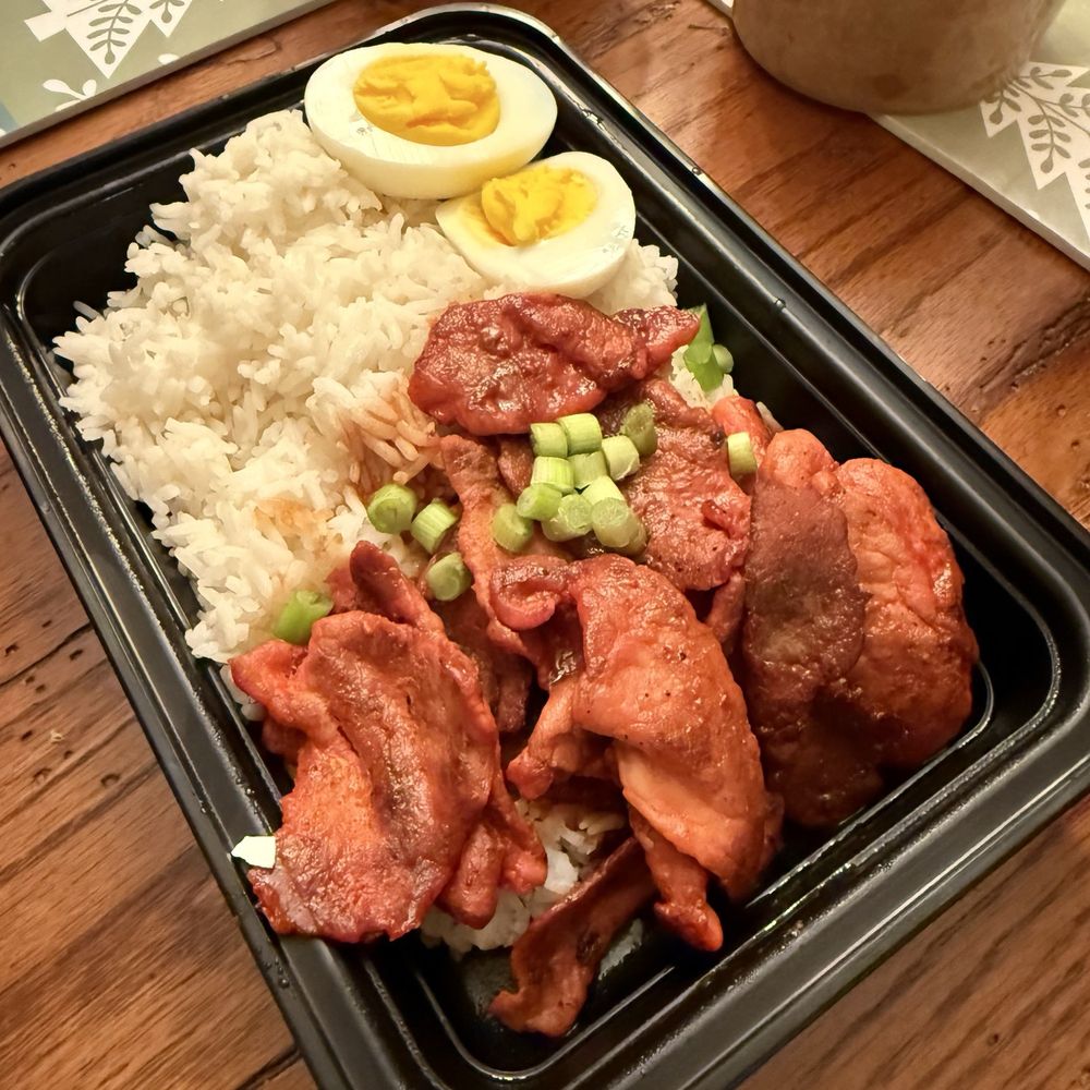 Cafe Oasis - Khao Moo Dang - Thai Near Me - Frostburg, Maryland