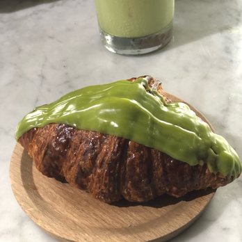 Momo Cafe - Matcha croissant and matcha float - Desserts Near Me - Atlanta, Georgia Momo Cafe - Matcha croissant and matcha float - Desserts Near Me - Atlanta, Georgia