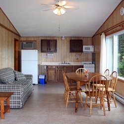 Candlelight Cottages - Hillside cottage
