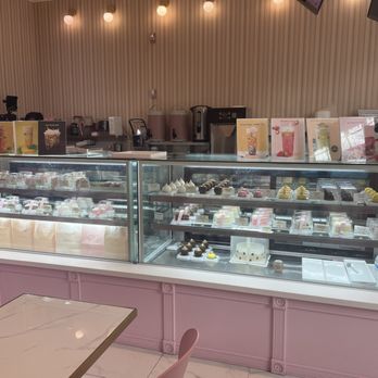 Sweetland Cake & Tea - Patisserie/Cake Shop Near Me - Winter Garden, Florida