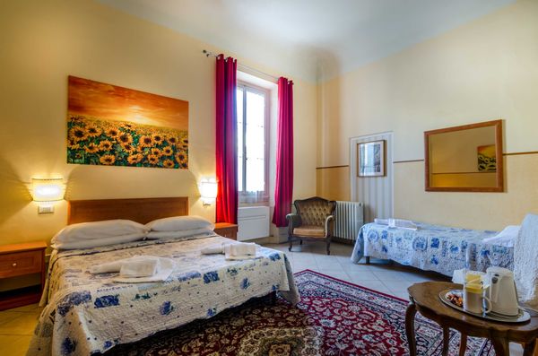 Il Pitti Soggiorno by null