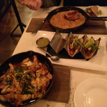 Tanner Smiths - Truffle Mac & Cheese, Ruebon Tacos, New York Style Poutine - Cocktail Bars Near Me - New York, New York Tanner Smiths - Truffle Mac & Cheese, Ruebon Tacos, New York Style Poutine - Cocktail Bars Near Me - New York, New York