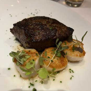 Eddie V's Prime Seafood - 11 oz Snake River Farms Gold Grade Wagyu Strip - Seafood Near Me - Paramus, New Jersey