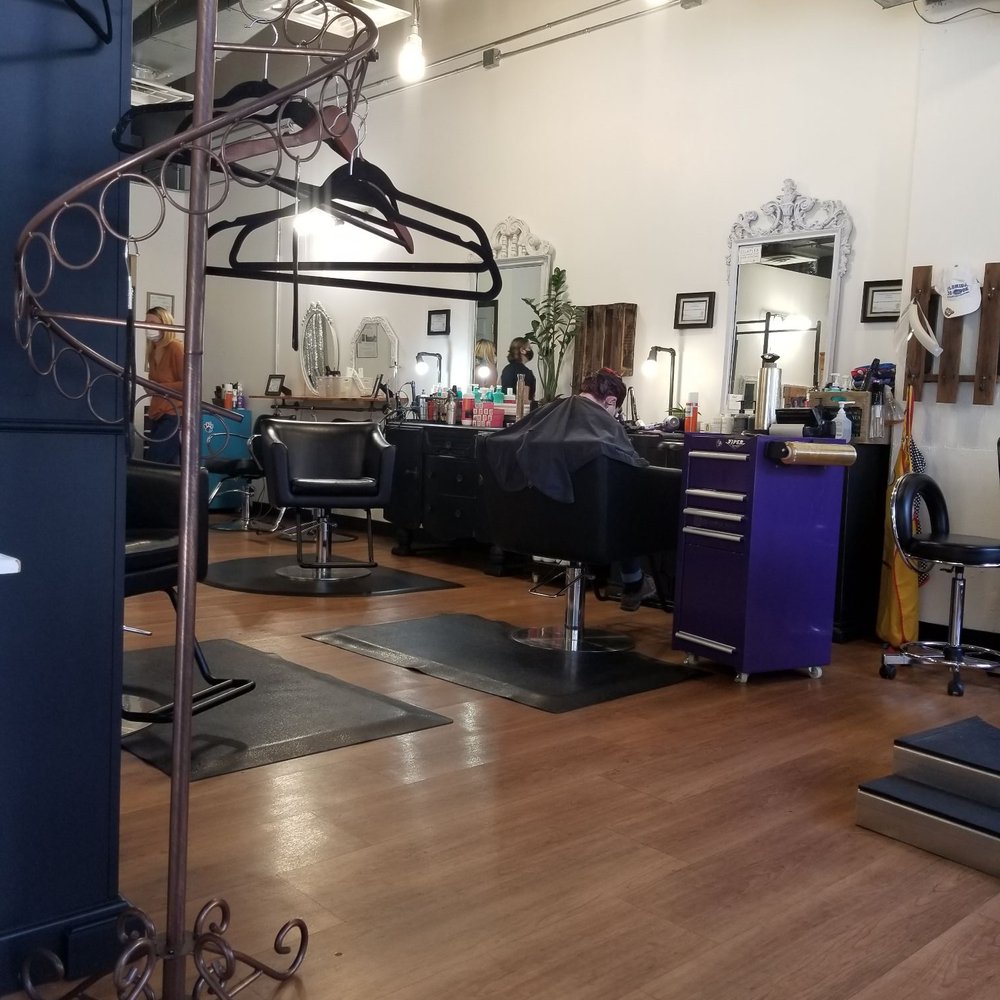 The Strand Salon - Interior - Blow Dry/Out Services Near Me - Chattanooga, Tennessee The Strand Salon - Interior - Blow Dry/Out Services Near Me - Chattanooga, Tennessee
