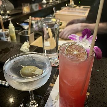 Sushi by Bou- Fulton Market Chicago @ Emily Hotel - Roku Martini and Kyusho Cove - Sushi Bars Near Me - Chicago, Illinois Sushi by Bou- Fulton Market Chicago @ Emily Hotel - Roku Martini and Kyusho Cove - Sushi Bars Near Me - Chicago, Illinois