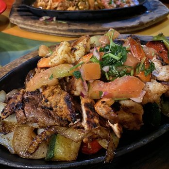 Salsa & Beer - Mexican Near Me - Van Nuys, California